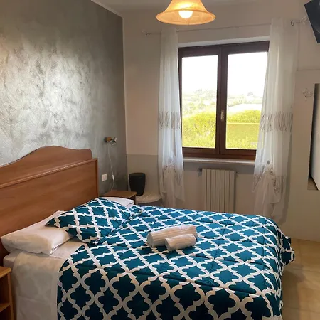 Hotel Panoramica Готель Бардоліно