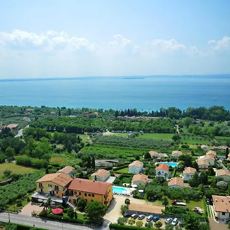 Panoramica 3* باردولينو