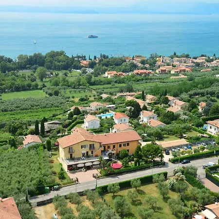 Panoramica Ξενοδοχείο 3*